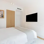 Pick A Flat\'s Apartments in Opéra - Rue La Fayette